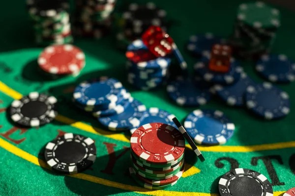 Game categories in Top Trend Gaming - slots, live dealer, sports, esports